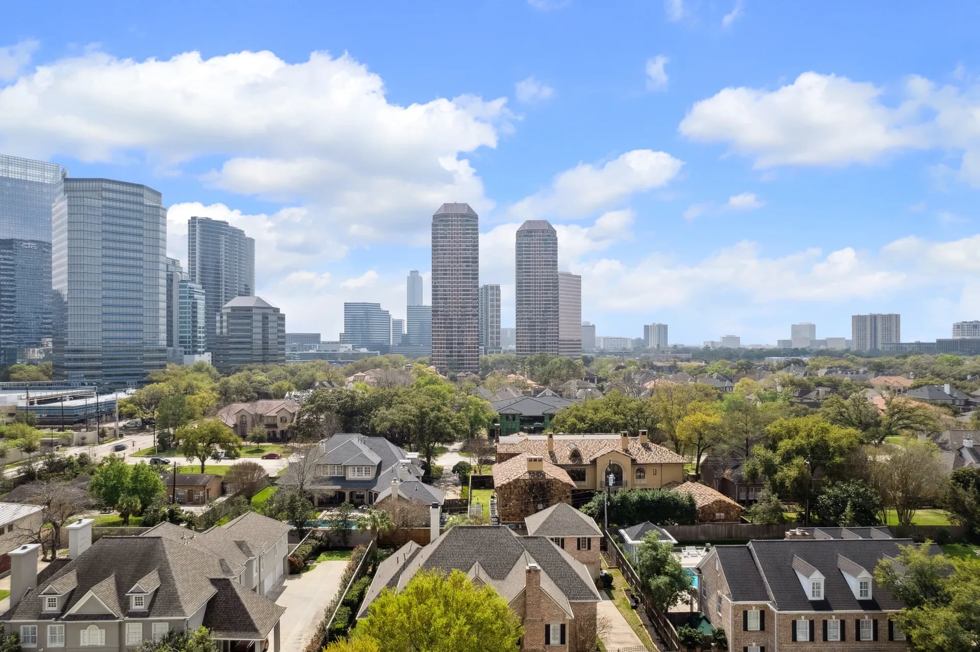 Southern panoramic view from The Beverly